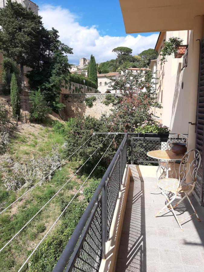 Al 32 B&B Massa Marittima Exteriör bild