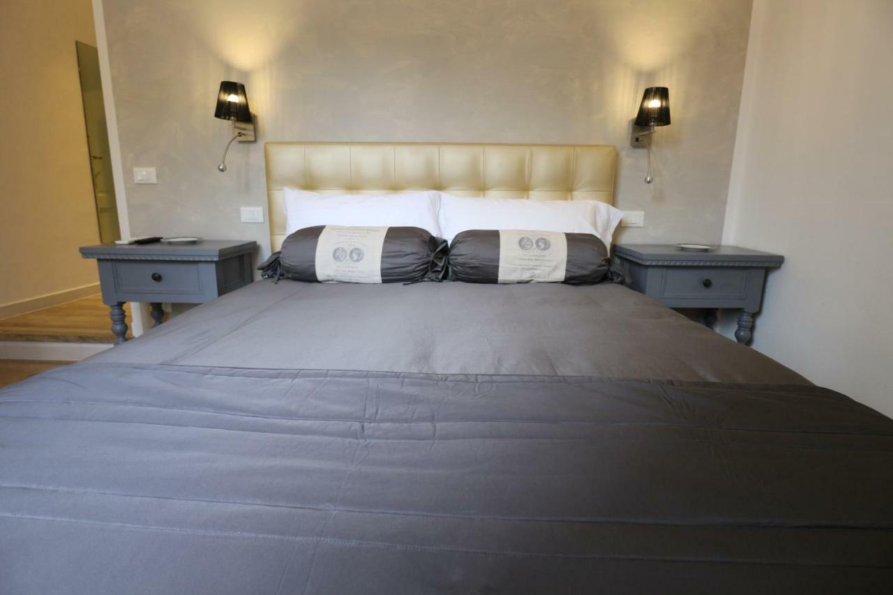 Al 32 B&B Massa Marittima Exteriör bild